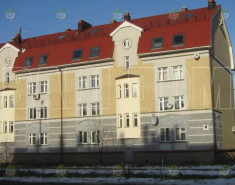 Пример сочетания белого и жёлтого силикатного кирпича